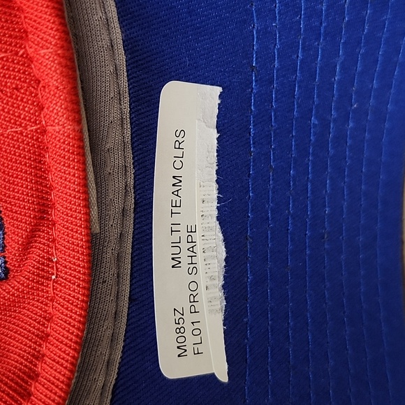 Reebok Red Cap with New York Rangers Logo - Picture 6 of 8
